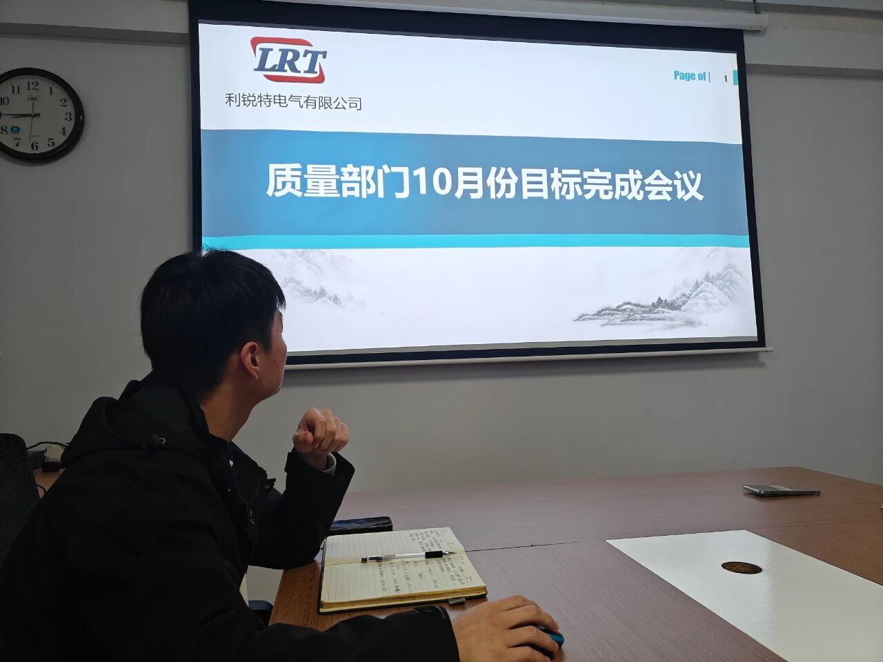 1765877863403317.jpg db70c02789dcb37b97419c4bcdb6fa33.jpg